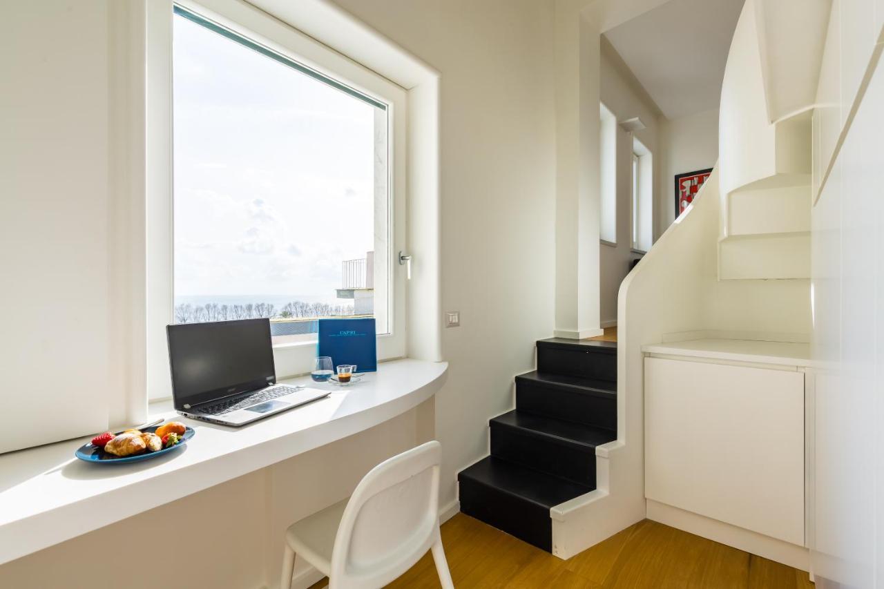 Appartement Seaview Terrace 360°& Elegant Loft à Naples Extérieur photo